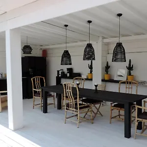 https://villa-le-sud.fr-provencehotel.com